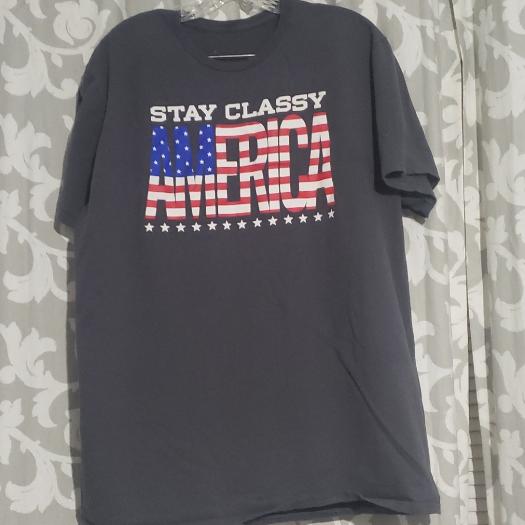 Graphis Tee